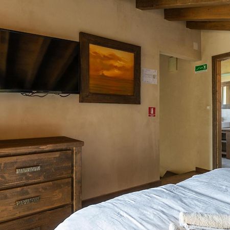 Villa Castagna Near The Sea With Private Pool And Sauna Premantura Luaran gambar