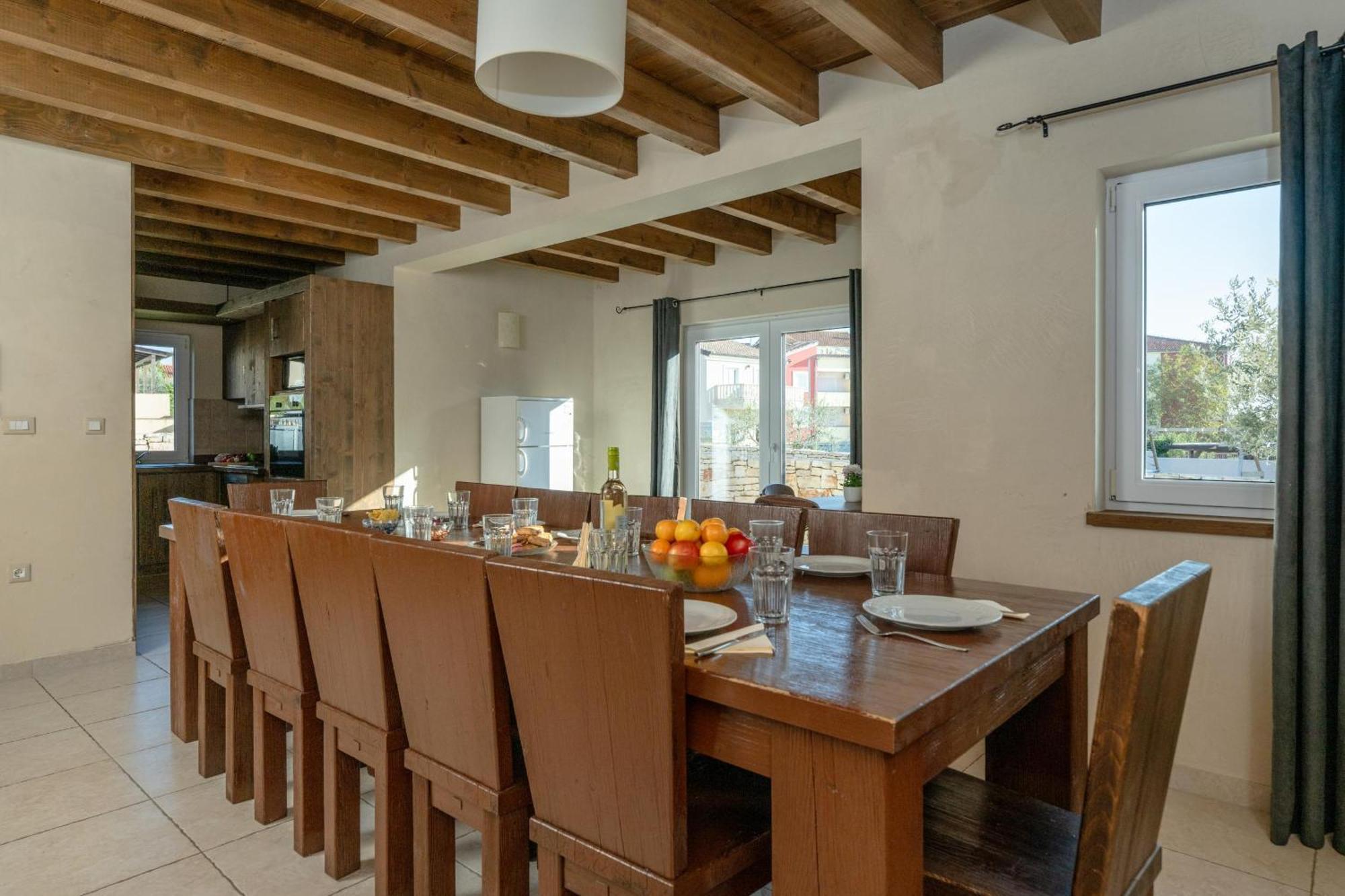 Villa Castagna Near The Sea With Private Pool And Sauna Premantura Luaran gambar
