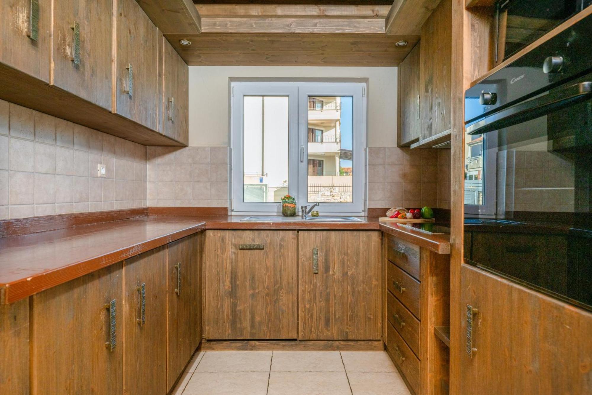 Villa Castagna Near The Sea With Private Pool And Sauna Premantura Luaran gambar
