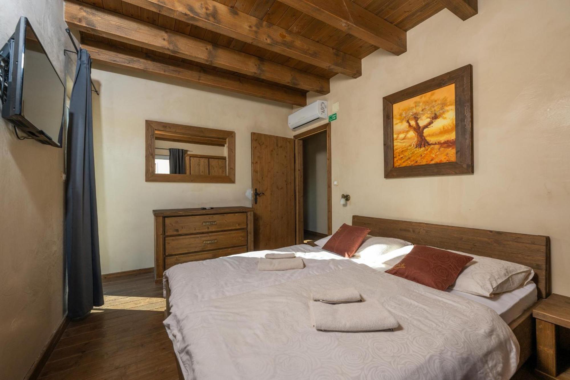 Villa Castagna Near The Sea With Private Pool And Sauna Premantura Luaran gambar